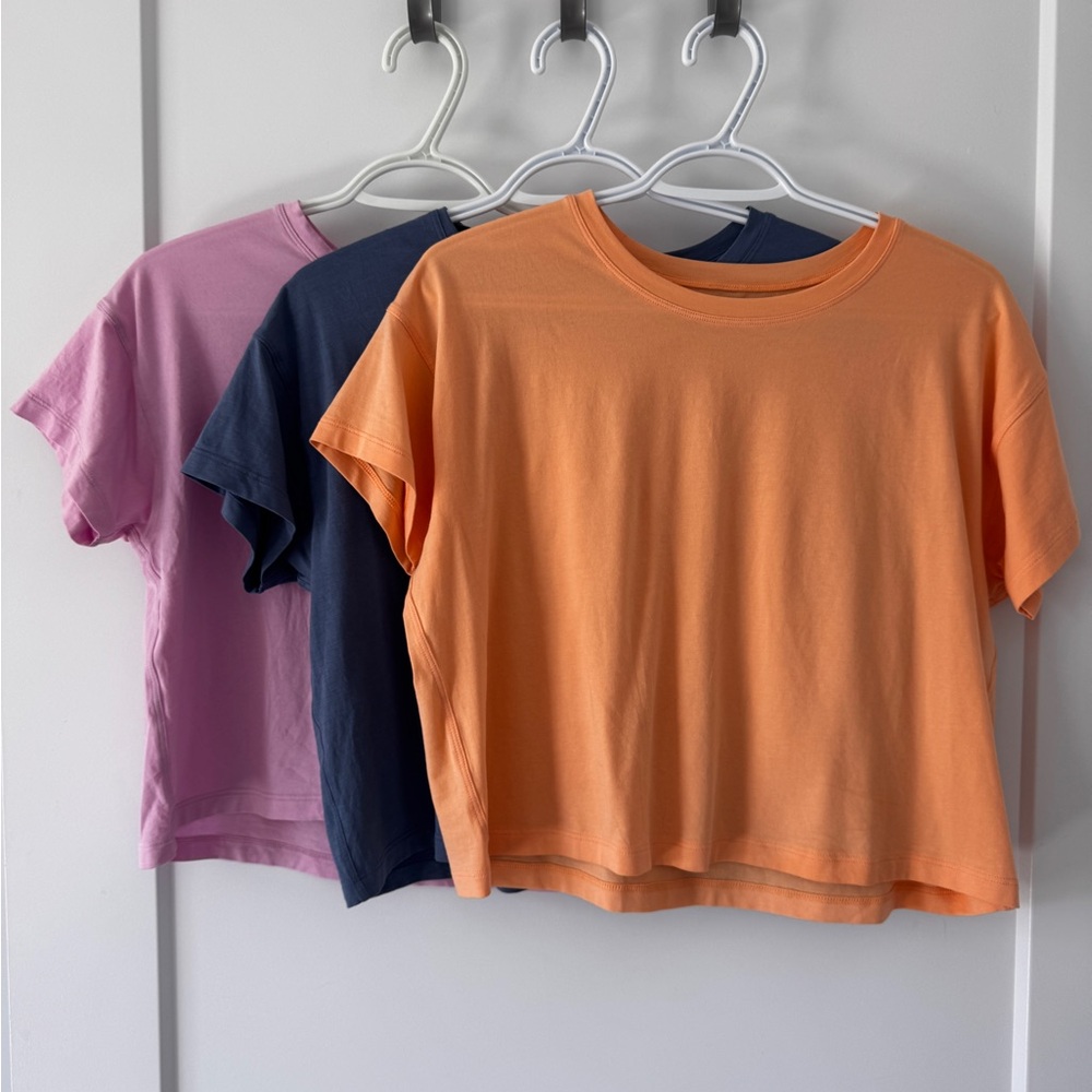 Lululemon Cates T-Shirts